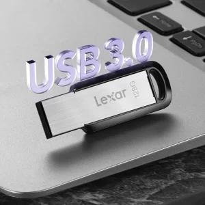 محرك أقراص فلاش Lexar JumpDrive M400 سعة 32 جيجابايت بمنفذ USB 3.2، المنظر الأمامي