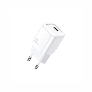 Mcdodo CH-8290 portable 20W charger compact size in hand