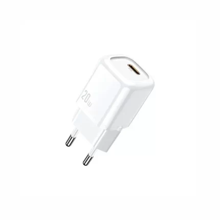 Mcdodo CH-8290 portable 20W charger compact size in hand