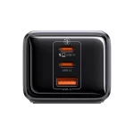 The 30W USB-C port and USB-A port on the Mcdodo CH-0620 multi-port socket.