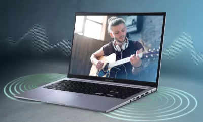 جهاز الكمبيوتر المحمول Asus Vivobook 15 المزود بتقنية SonicMaster Audio للحصول على صوت غني وواضح