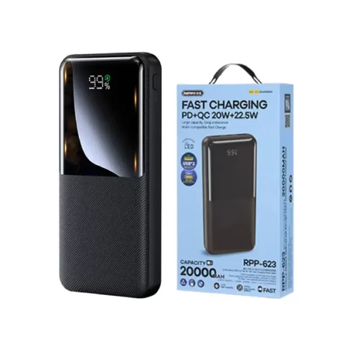 Remax RPP-623 Power Bank charging multiple devices simultaneously via PD and QC ports