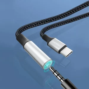 تصميم أسود مُقرّب لمقبس أنثى مقاس 3.5 مم من Earldom ET-OT77