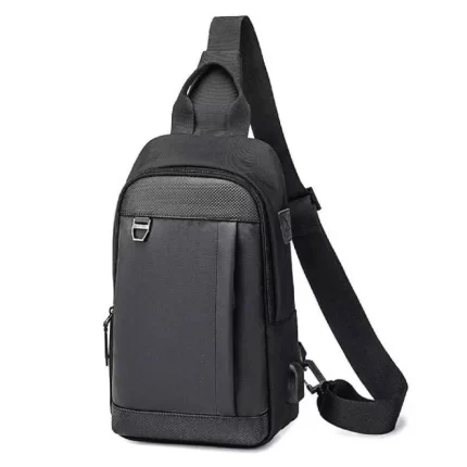 Golden Wolf GXB00124 backpack side view with USB port