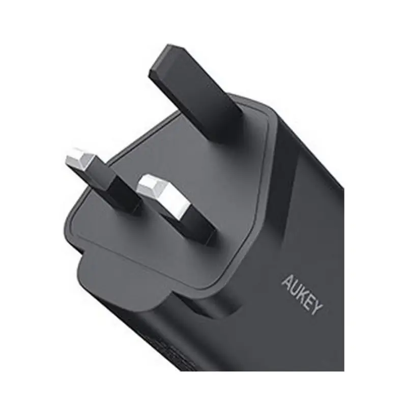 fast charger AUKEY 32W Charger size comparison to a standard plug - ultra-portable design